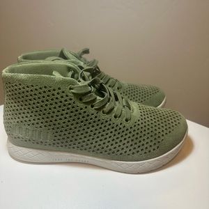 NoBull mid suede trainer